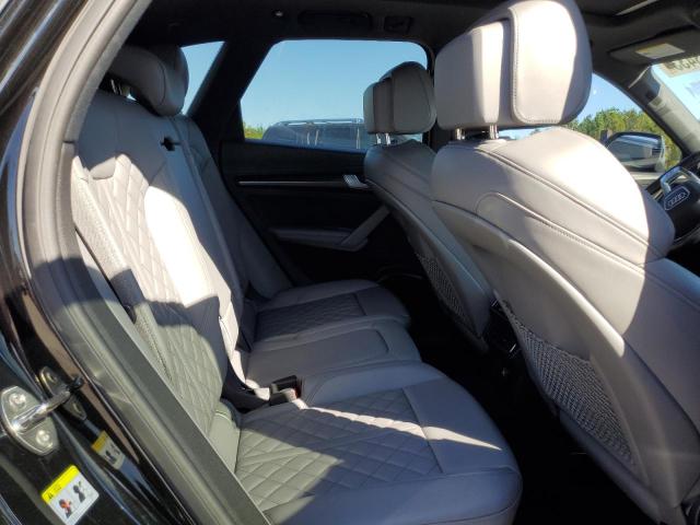 WA1C4AFYXJ2115127 - 2018 AUDI SQ5 PRESTIGE BLACK photo 10