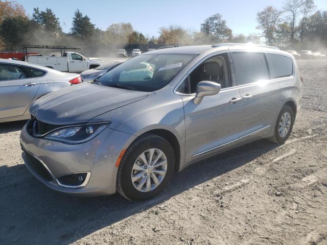 2C4RC1BG9JR257356 - 2018 CHRYSLER PACIFICA TOURING L SILVER photo 1