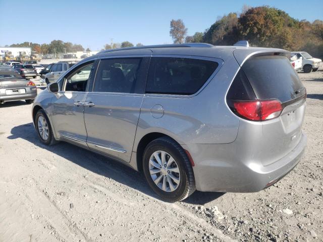 2C4RC1BG9JR257356 - 2018 CHRYSLER PACIFICA TOURING L SILVER photo 2