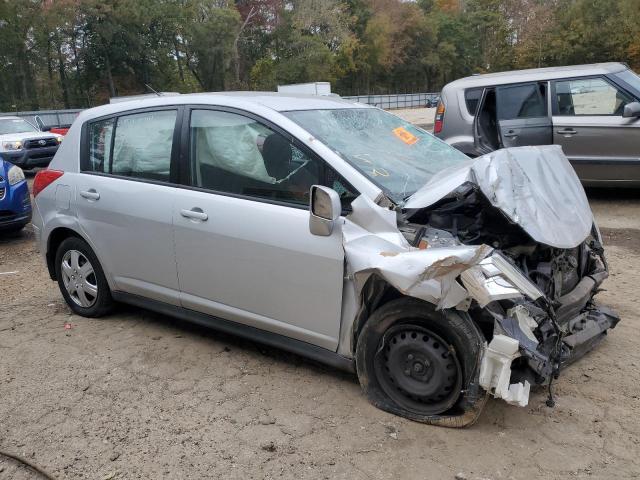 3N1BC13EX8L392337 - 2008 NISSAN VERSA S SILVER photo 4