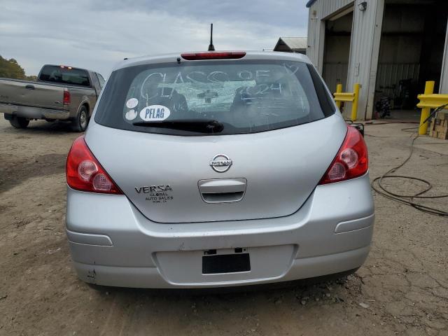 3N1BC13EX8L392337 - 2008 NISSAN VERSA S SILVER photo 6