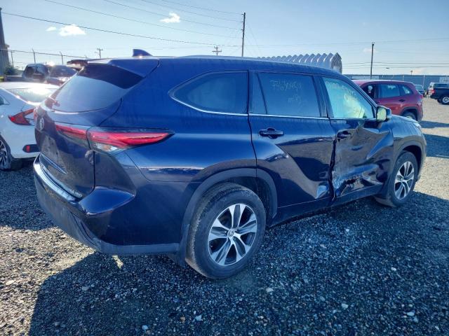 5TDGZRBH3NS576942 - 2022 TOYOTA HIGHLANDER XLE ლურჯი ფოტო 3