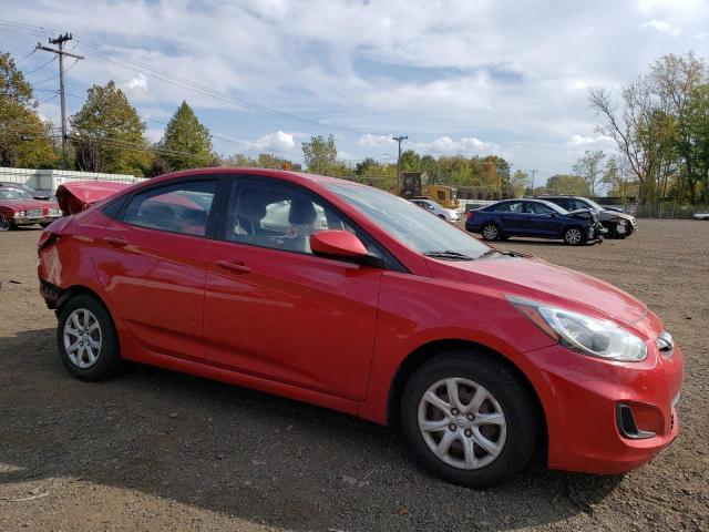 KMHCT4AE6DU560055 - 2013 HYUNDAI ACCENT GLS RED photo 4