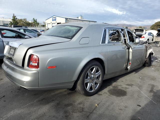 SCA681S59AUX09044 - 2010 ROLLS-ROYCE PHANTOM SILVER photo 3