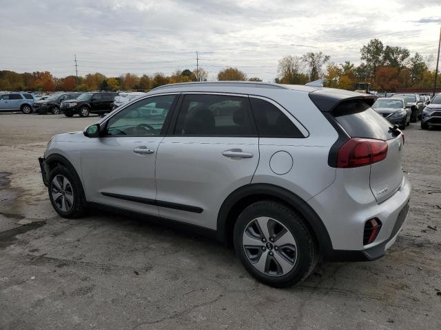 KNDCB3LC1L5361601 - 2020 KIA NIRO LX SILVER photo 2