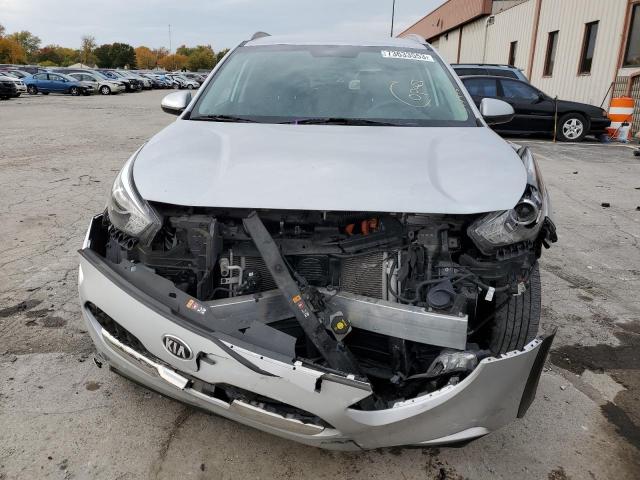 KNDCB3LC1L5361601 - 2020 KIA NIRO LX SILVER photo 5