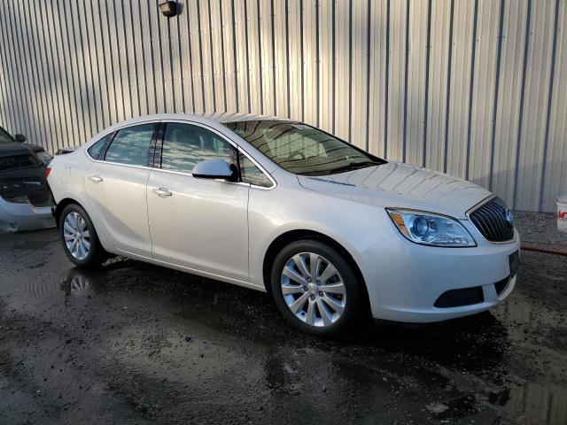 1G4PP5SK9G4103096 - 2016 BUICK VERANO WHITE photo 4