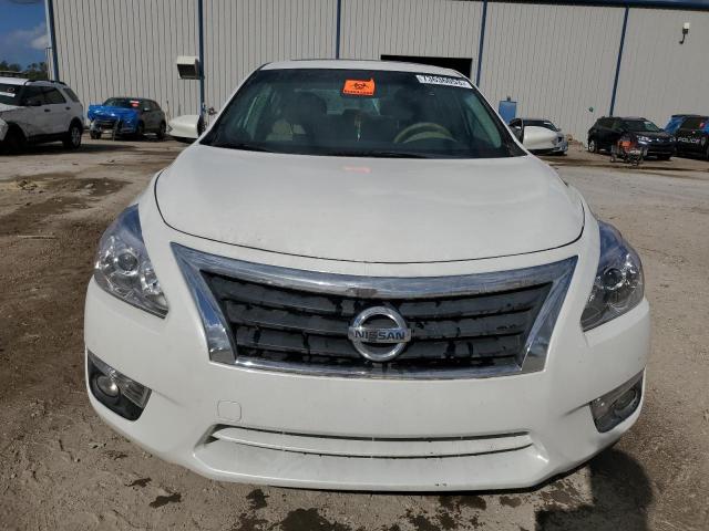 1N4AL3AP0DC285642 - 2013 NISSAN ALTIMA 2.5 WHITE photo 5