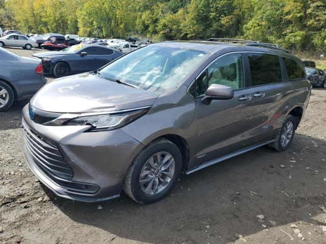 5TDJSKFC4MS023053 - 2021 TOYOTA SIENNA XLE GRAY photo 1