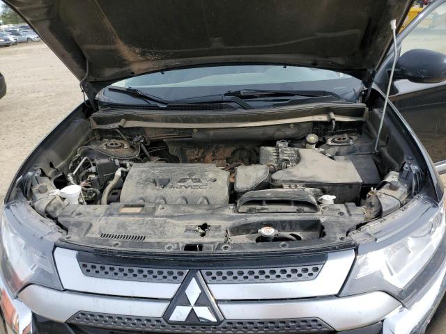 JA4AD2A36LJ001787 - 2020 MITSUBISHI OUTLANDER ES BLACK photo 11