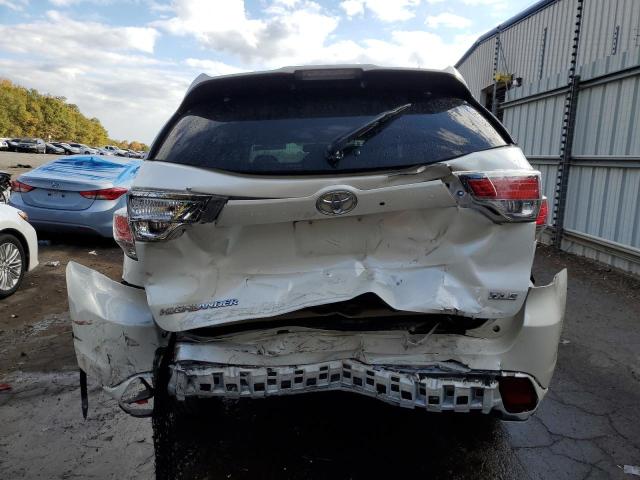 5TDKKRFH1GS128159 - 2016 TOYOTA HIGHLANDER XLE WHITE photo 6