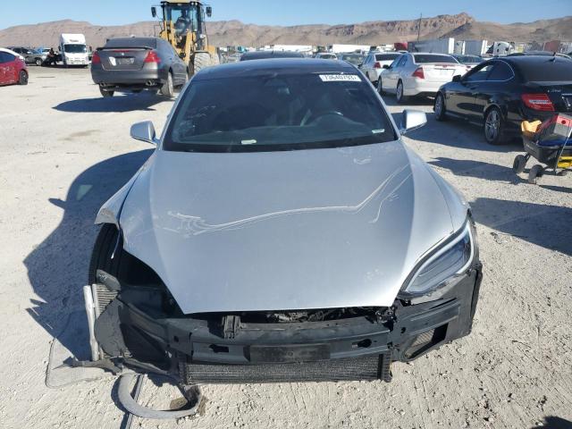 5YJSA1E22GF175724 - 2016 TESLA MODEL S 银色 照片 5