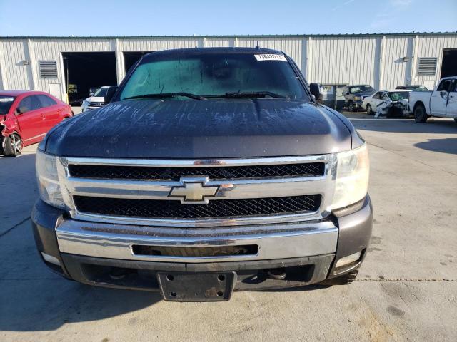 3GCPKSE37BG246601 - 2011 CHEVROLET SILVERADO K1500 LT GRAY photo 5