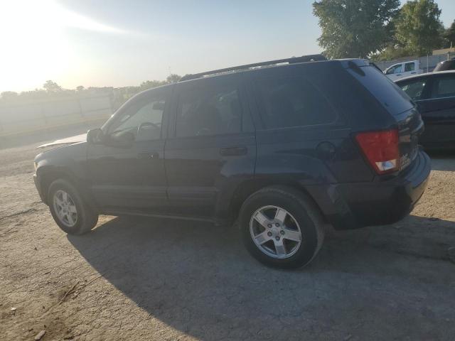 1J4HR48N06C234379 - 2006 JEEP GRAND CHER LAREDO BLUE photo 2