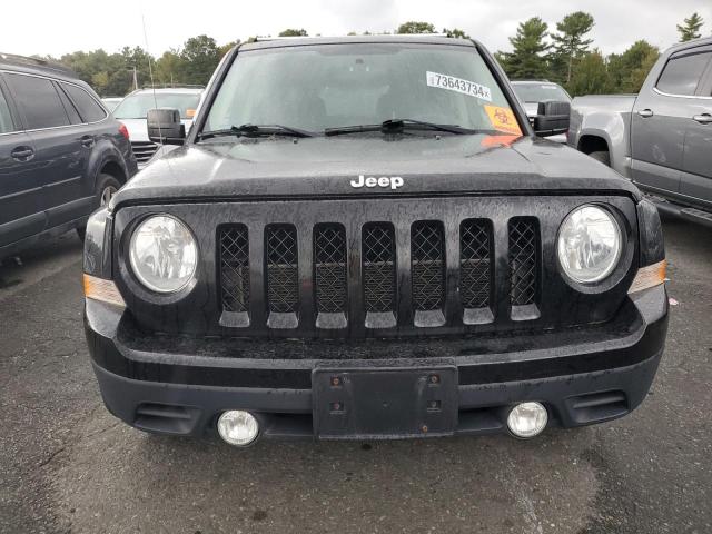 1C4NJPBA1FD144112 - 2015 JEEP PATRIOT SPORT BLACK photo 5