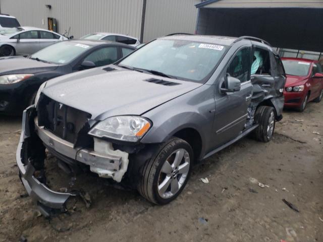 4JGBB8GB2BA716688 - 2011 MERCEDES-BENZ ML 350 4MATIC SILVER photo 1