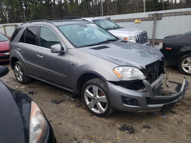 4JGBB8GB2BA716688 - 2011 MERCEDES-BENZ ML 350 4MATIC SILVER photo 4