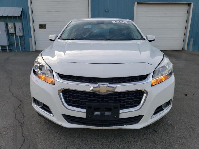 1G11D5SL5FF210251 - 2015 CHEVROLET MALIBU 2LT WHITE photo 5