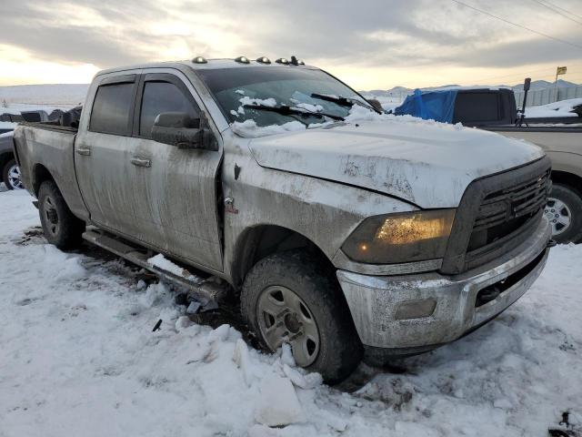 3C63R3DL2GG128049 - 2016 RAM 3500 SLT WHITE photo 4