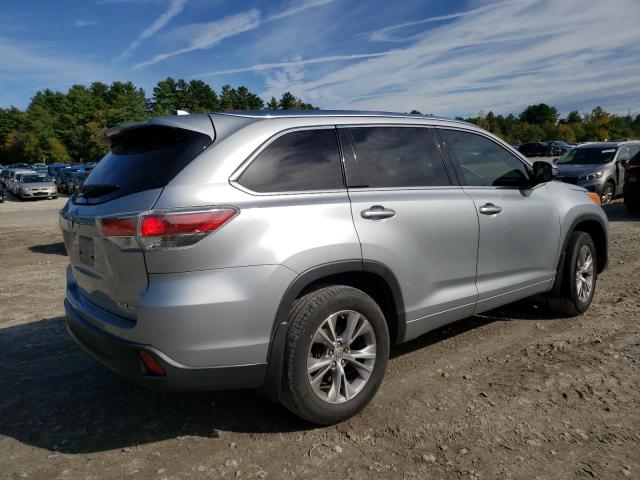 5TDJKRFH2FS122204 - 2015 TOYOTA HIGHLANDER XLE SILVER photo 3