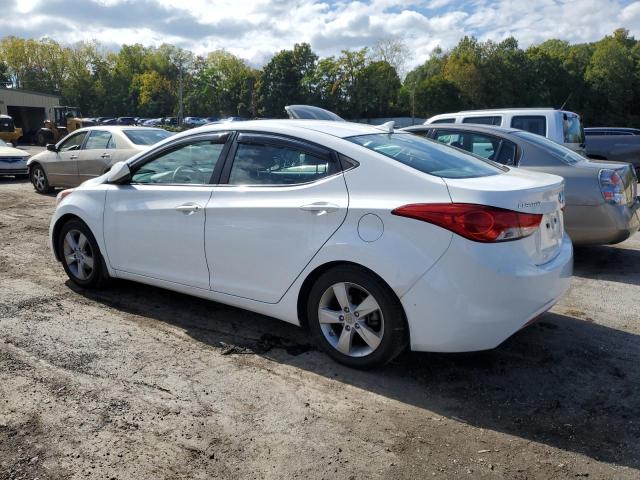 5NPDH4AE6DH372978 - 2013 HYUNDAI ELANTRA GLS WHITE photo 2