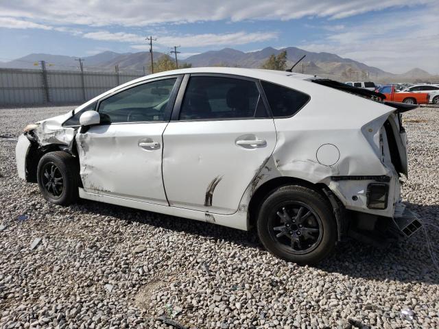 JTDKN3DU4D5649818 - 2013 TOYOTA PRIUS WHITE photo 2