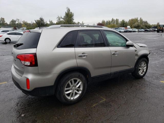 5XYKTCA66EG438995 - 2014 KIA SORENTO LX SILVER photo 3