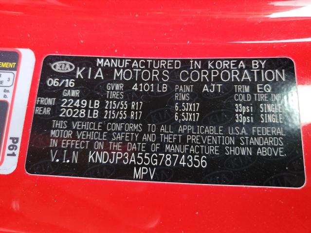 KNDJP3A55G7874356 - 2016 KIA SOUL + RED photo 13