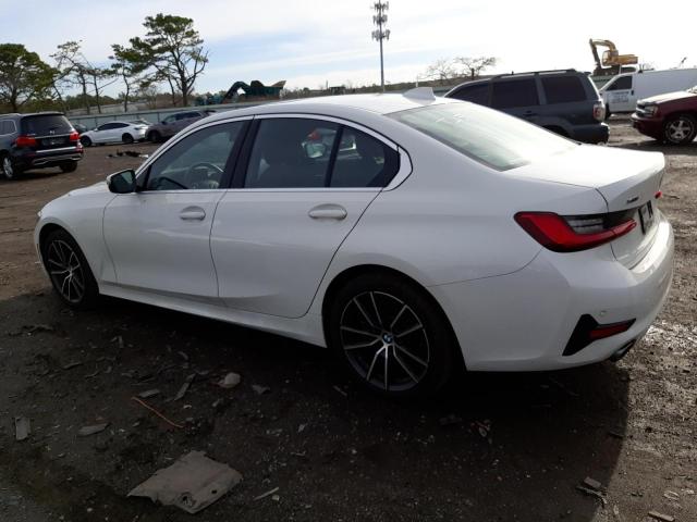 WBA5R7C5XKFH23267 - 2019 BMW 330XI WHITE photo 2