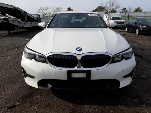 WBA5R7C5XKFH23267 - 2019 BMW 330XI WHITE photo 5