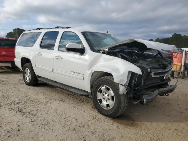 1GNSKJE37BR215103 - 2011 CHEVROLET SUBURBAN K1500 LT WHITE photo 4