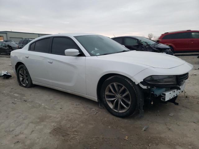 2C3CDXHG2FH841256 - 2015 DODGE CHARGER SXT WHITE photo 4