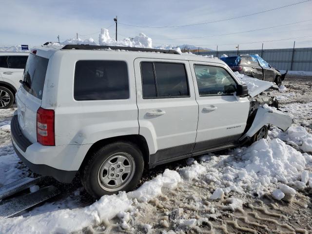 1C4NJRBBXFD214338 - 2015 JEEP PATRIOT SP WHITE photo 3