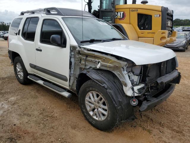 5N1AN0NU2EN812875 - 2014 NISSAN XTERRA X WHITE photo 4