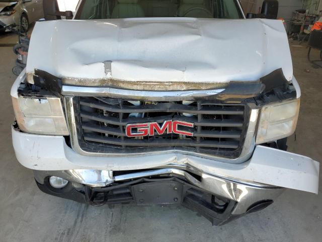 1GT4K1BG3AF151215 - 2010 GMC SIERRA K2500 SLT WHITE photo 11