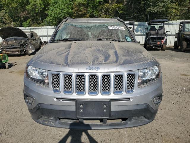 1C4NJCEA8GD788664 - 2016 JEEP COMPASS LATITUDE SILVER photo 5