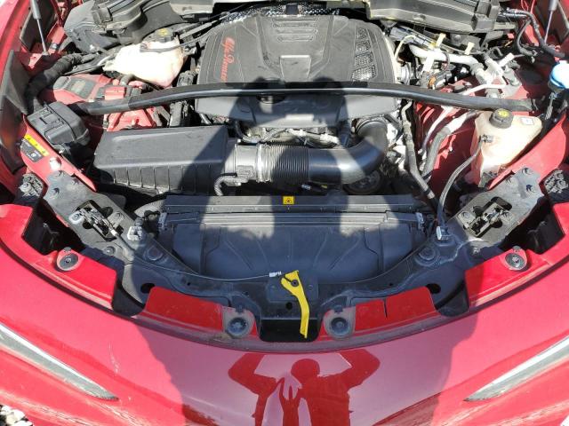 ZASFAKAN1J7B75354 - 2018 ALFA ROMEO STELVIO RED photo 11