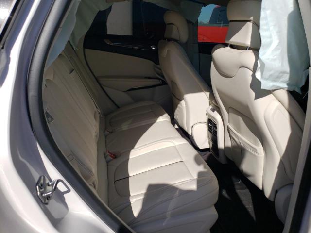 5LMCJ4C94HUL56377 - 2017 LINCOLN MKC BLACK LABEL Weiß Foto 11