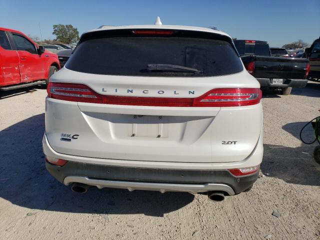 5LMCJ4C94HUL56377 - 2017 LINCOLN MKC BLACK LABEL Weiß Foto 6