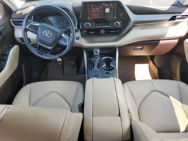 5TDGZRAH3MS055011 - 2021 TOYOTA HIGHLANDER XLE BLACK photo 8