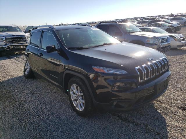 1C4PJMCB8JD614868 - 2018 JEEP CHEROKEE LATITUDE BLACK photo 4