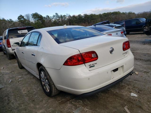 1G4HC5EM1BU121629 - 2011 BUICK LUCERNE CXL WHITE photo 2