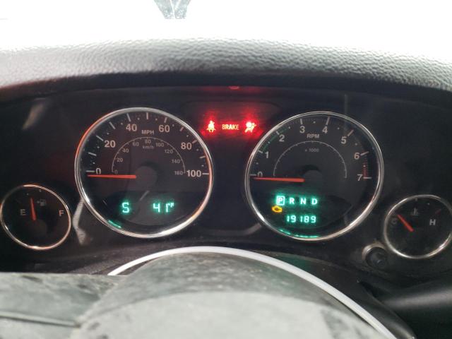 1C4BJWDG2DL669438 - 2013 JEEP WRANGLER U SPORT თეთრი ფოტო 9