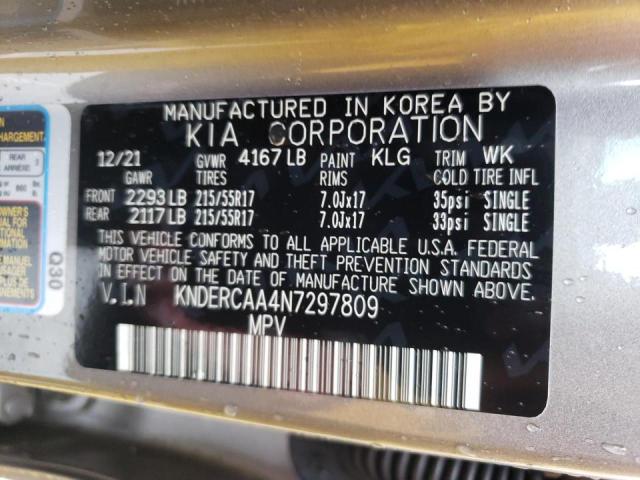 KNDERCAA4N7297809 - 2022 KIA SELTOS EX SILVER photo 14