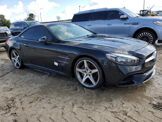 WDDJK7DA3HF044177 - 2017 MERCEDES-BENZ SL 550 BLACK photo 4