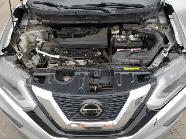 KNMAT2MVXJP570481 - 2018 NISSAN ROGUE S SILVER photo 12