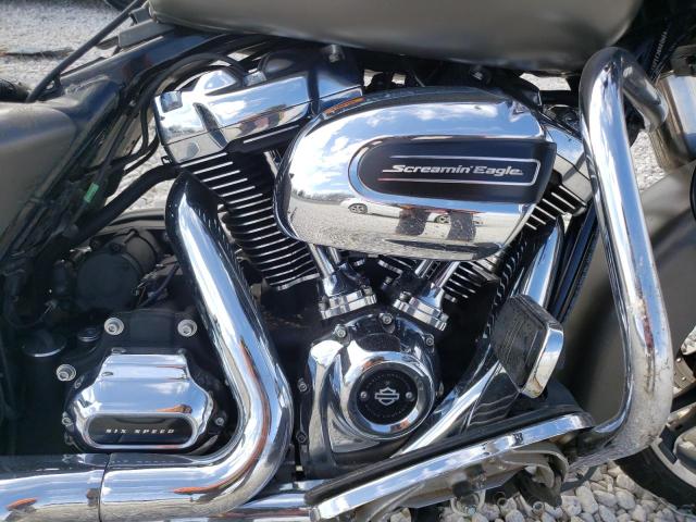 1HD1KBC1XJB639070 - 2018 HARLEY-DAVIDSON FLHX STREET GLIDE GRAY photo 7