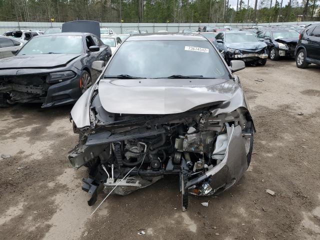 1G1ZC5E00CF292960 - 2012 CHEVROLET MALIBU 1LT SILVER photo 5