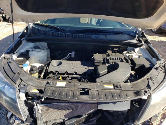 5XYKT3A18BG044401 - 2011 KIA SORENTO BASE CREAM photo 12