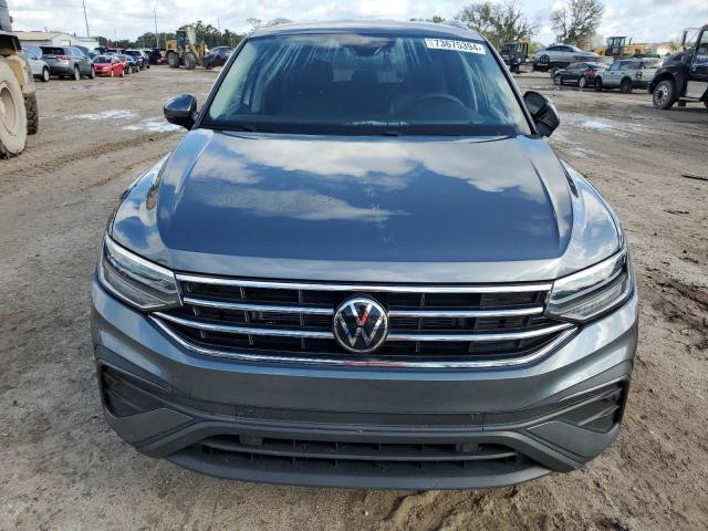 3VV3B7AX7PM064198 - 2023 VOLKSWAGEN TIGUAN SE GRAY photo 5